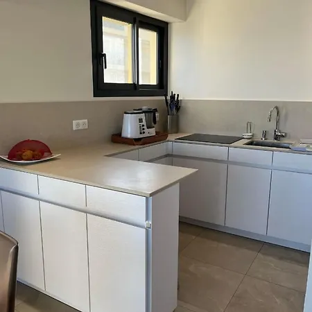 For 6 People With Stunning Sea View