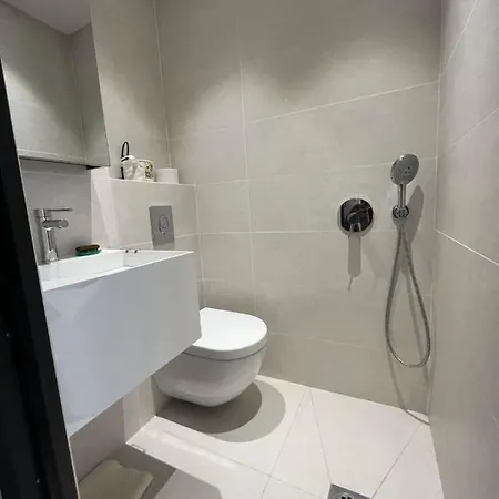 For 6 People With Stunning Sea View Apartament